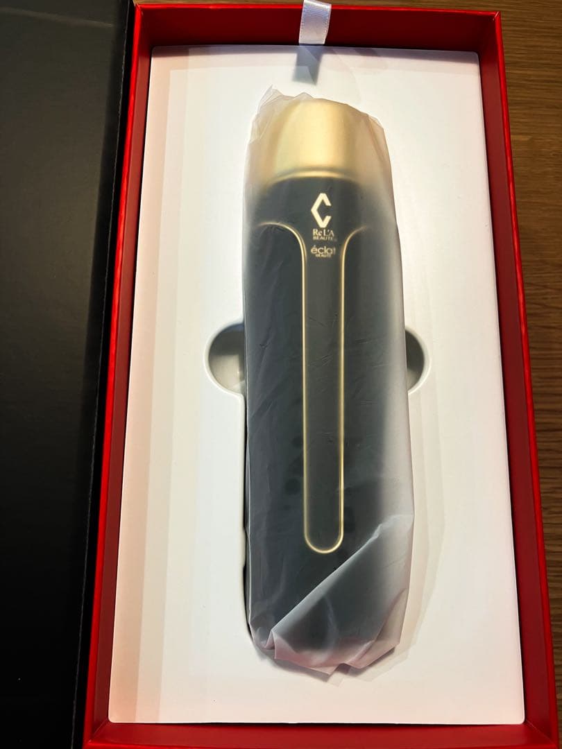 【新品未使用】リアボーテ 美顔器 保証期間内　エクラボーテ　シリアルナンバーあり