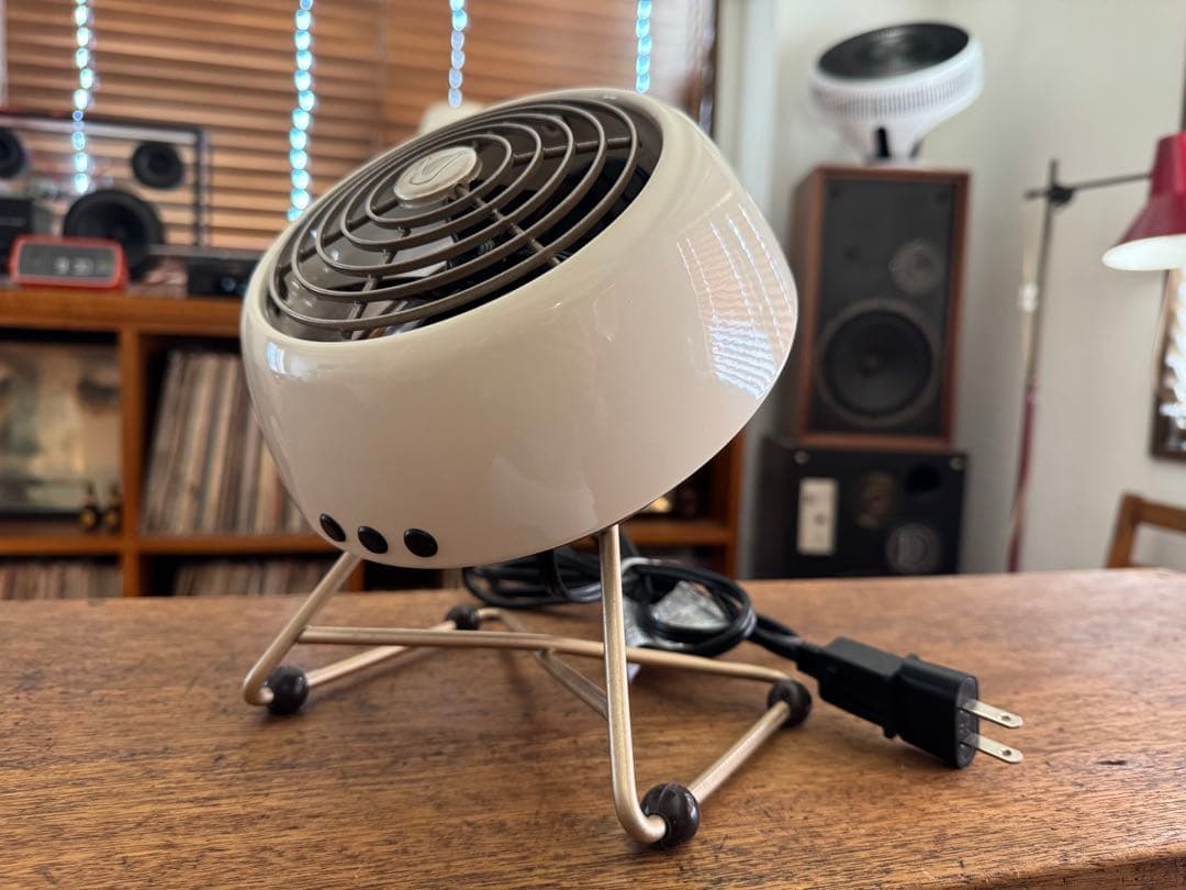 完全稼働品　卓上扇風機 レトロ ボルネード サーキュレーター ミニ