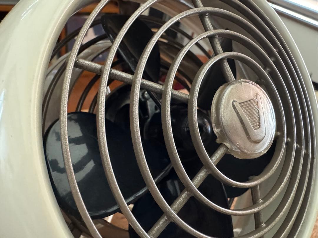 完全稼働品　卓上扇風機 レトロ ボルネード サーキュレーター ミニ