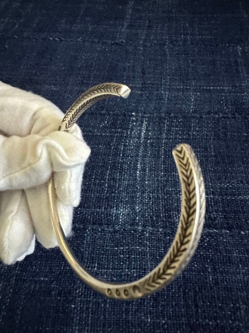 12カレン族、首長族、カレンシルバー、純銀、タイ　チャトチャックマーケット