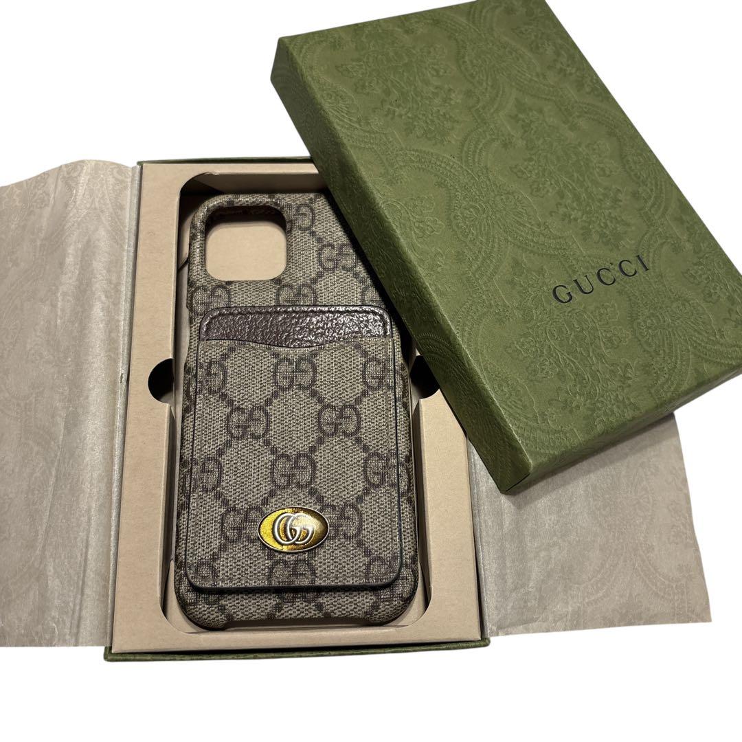 極美品［正規品］GUCCI グッチ　iPhone13 ケースGCパターン