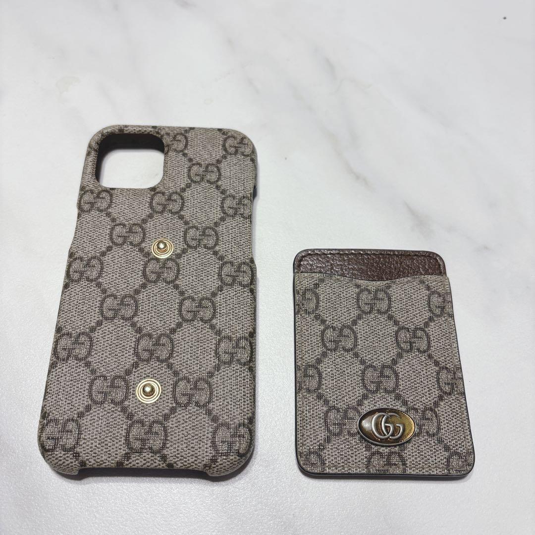 極美品［正規品］GUCCI グッチ　iPhone13 ケースGCパターン