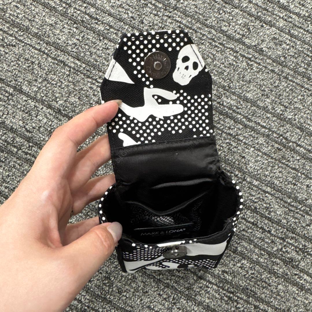 マークアンドロナ　レーザーケース　モノクロ