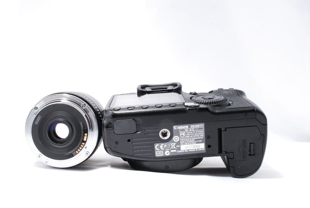 初心者デビューに❤️Canon EOS 40D ❤️人気機種一眼レフカメラ