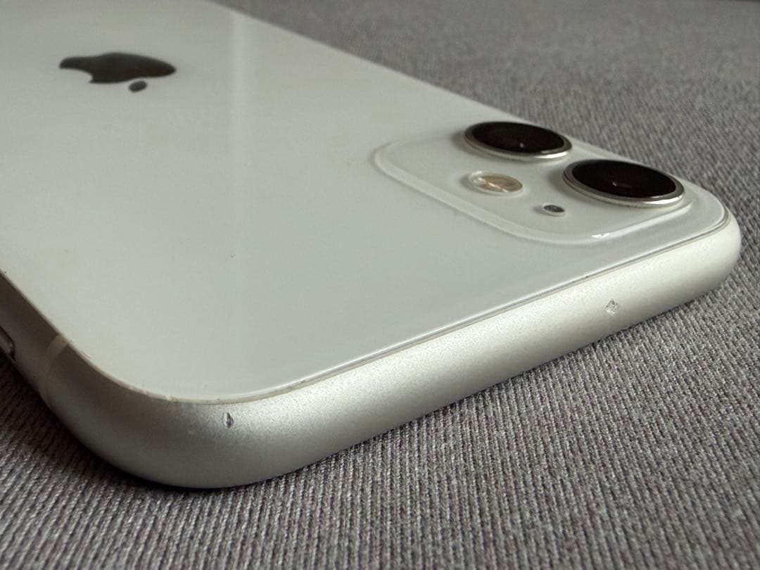 iPhone11 64GB ホワイト