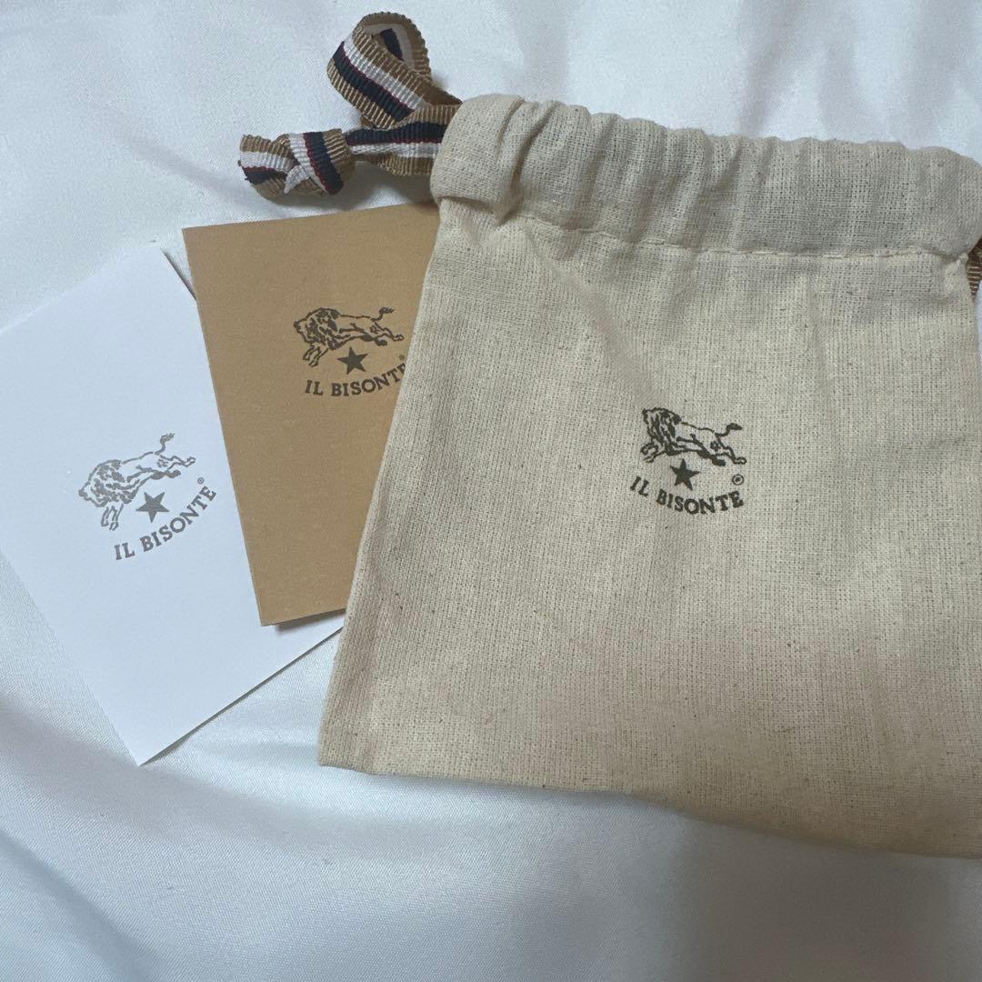 IL BISONTE ブラックレザーキーケース