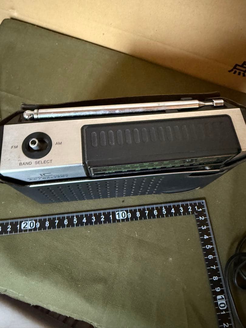 ラジオ　ビクター　F 50 昭和レトロ　アンティーク　現存品　FM AM OK