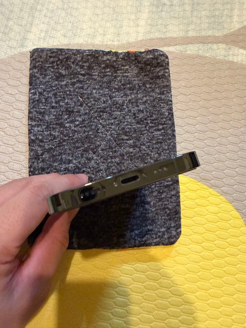 と*も様 iPhone 13 Pro アルパイングリーン 128GB