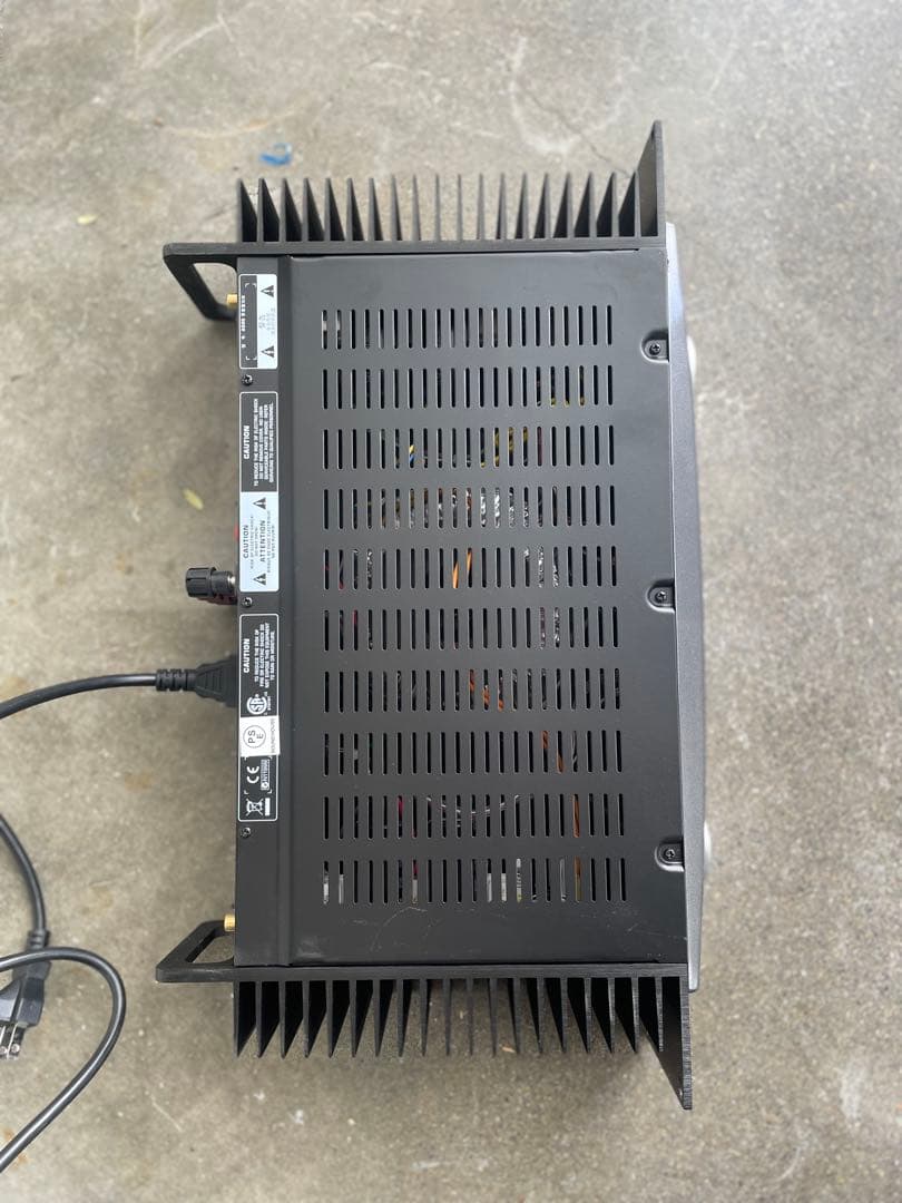 Behringer A500 パワーアンプ