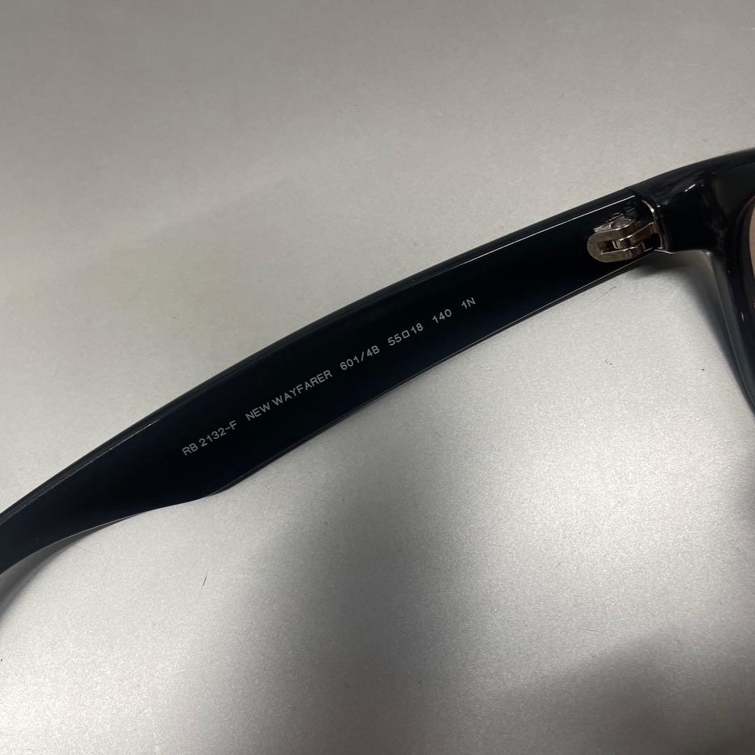 レイバン　ニューウェイファーラー　クリアピンク