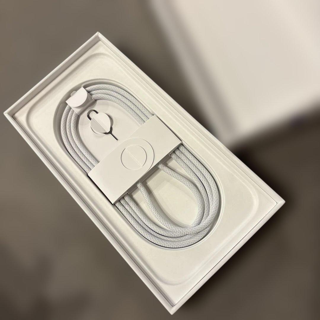 は*る様 Apple iPhone 16 ブルー 128GB 箱付き