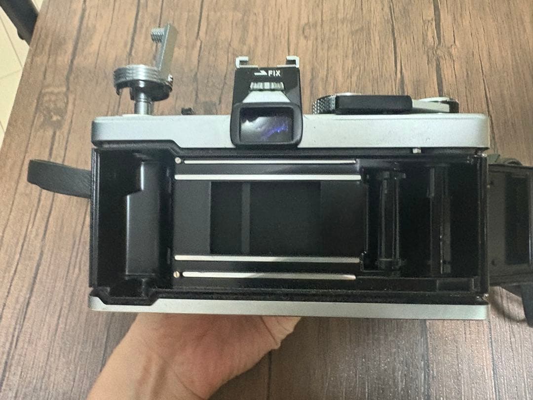 OLYMPUS オリンパス OM-1 シルバー