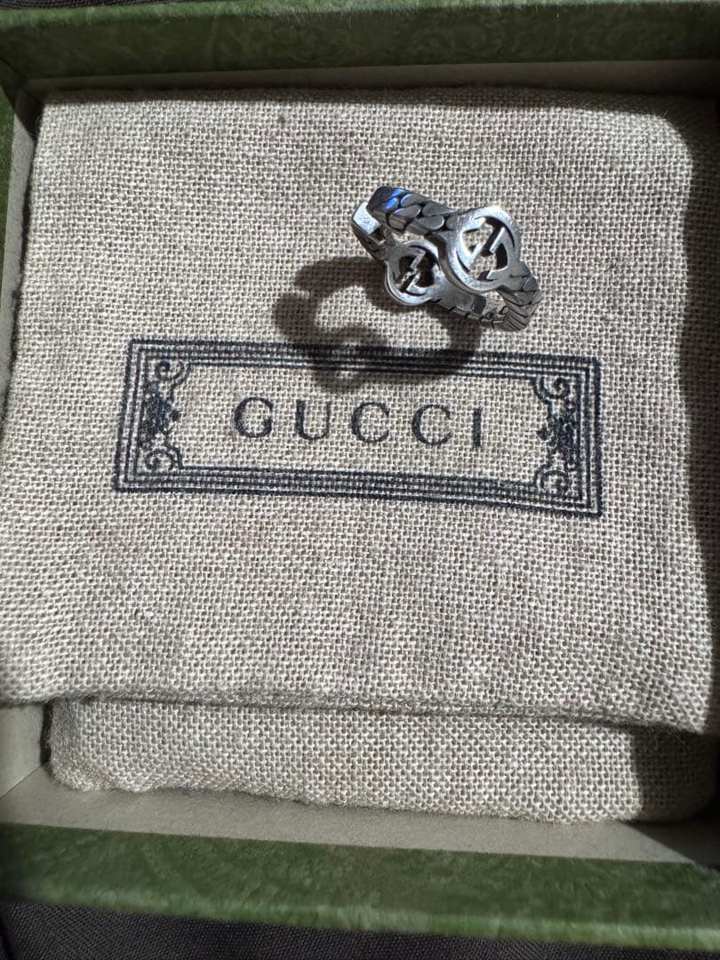 GUCCI インターロッキングG シルバー フープピアス(片耳)