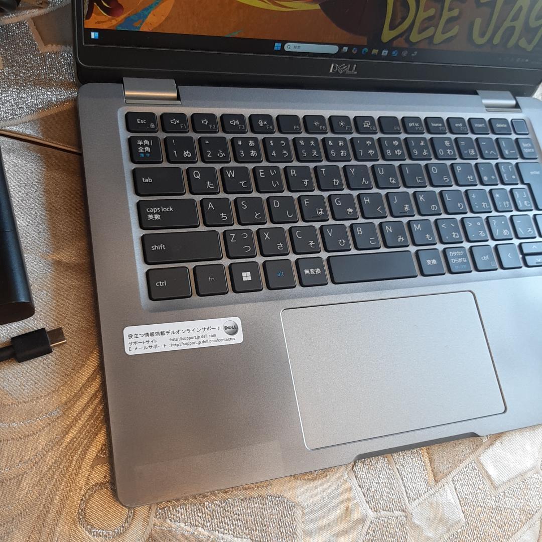 13インチ・5320 DELL 11世代 i5 256G 1920x1080