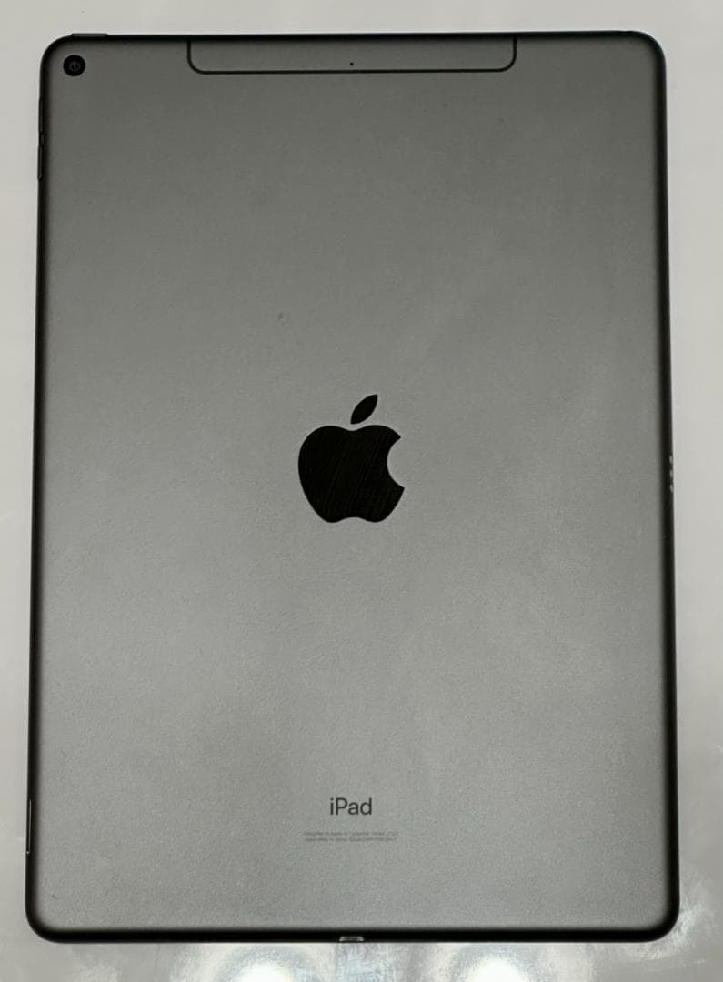 iPad Air 第3世代　本体　スペースグレー