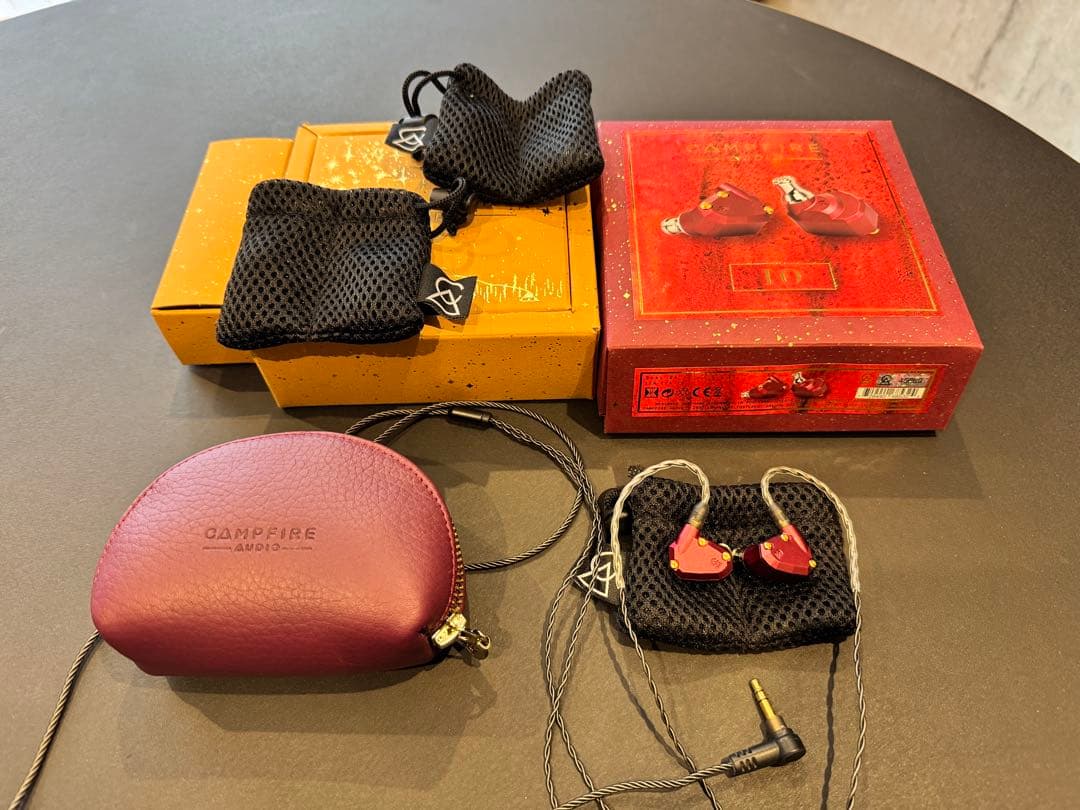 イヤホン Campfire Audio io