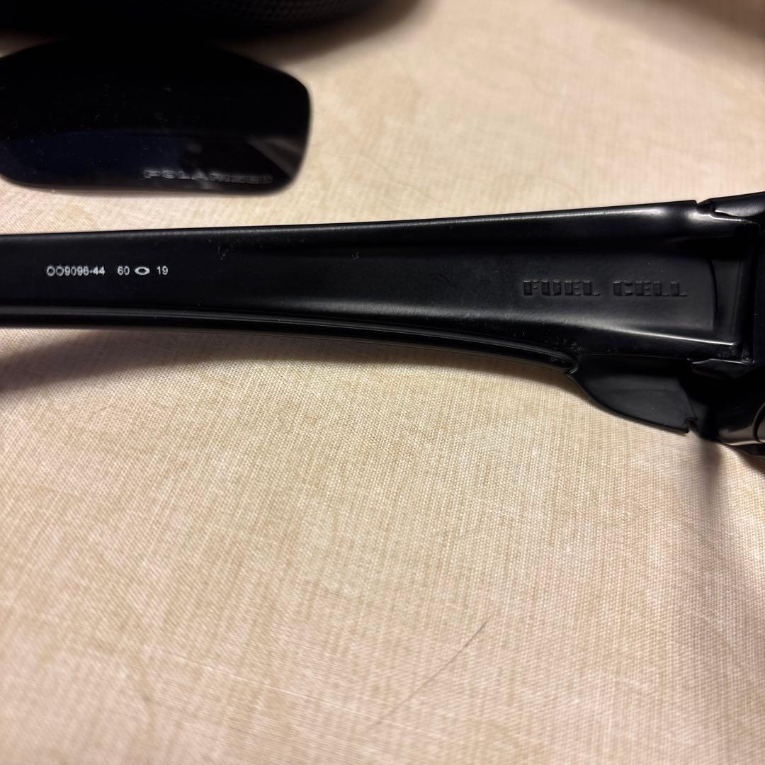 Oakley サングラス FUEL CELL ブラックフレーム ケース 収納袋
