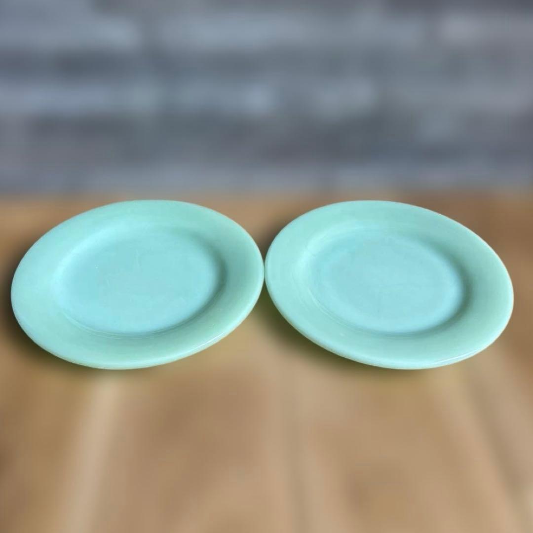 BUCO様ファイヤーキングパイ&サラダプレート2セット＋カップ＆ソーサー2セット