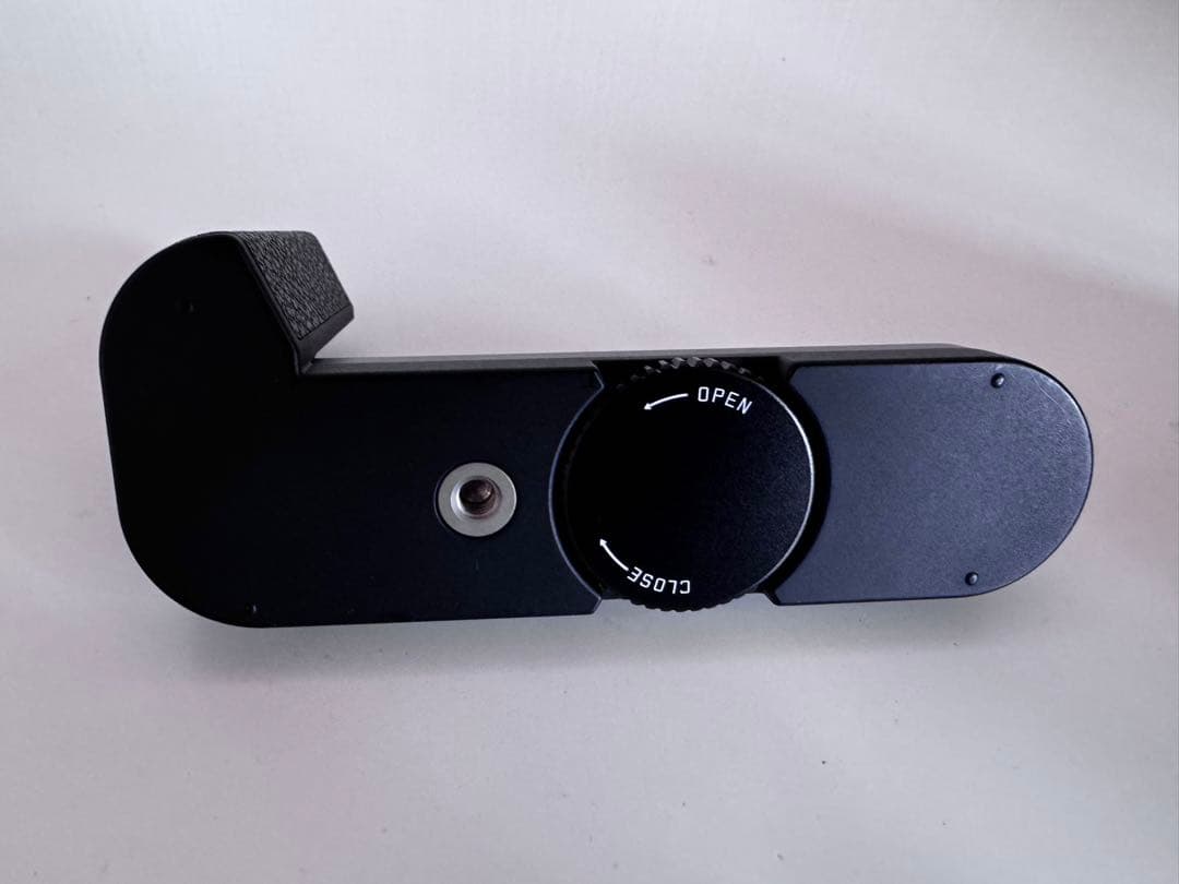 ライカ Mモノクローム Typ246 本体＋ハンドグリップ