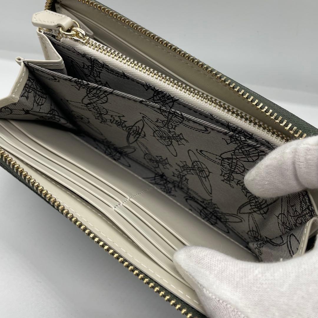 茶々丸様ヴィヴィアンウエストウッド　オーブ　ラウンドファスナー　長財布　w6