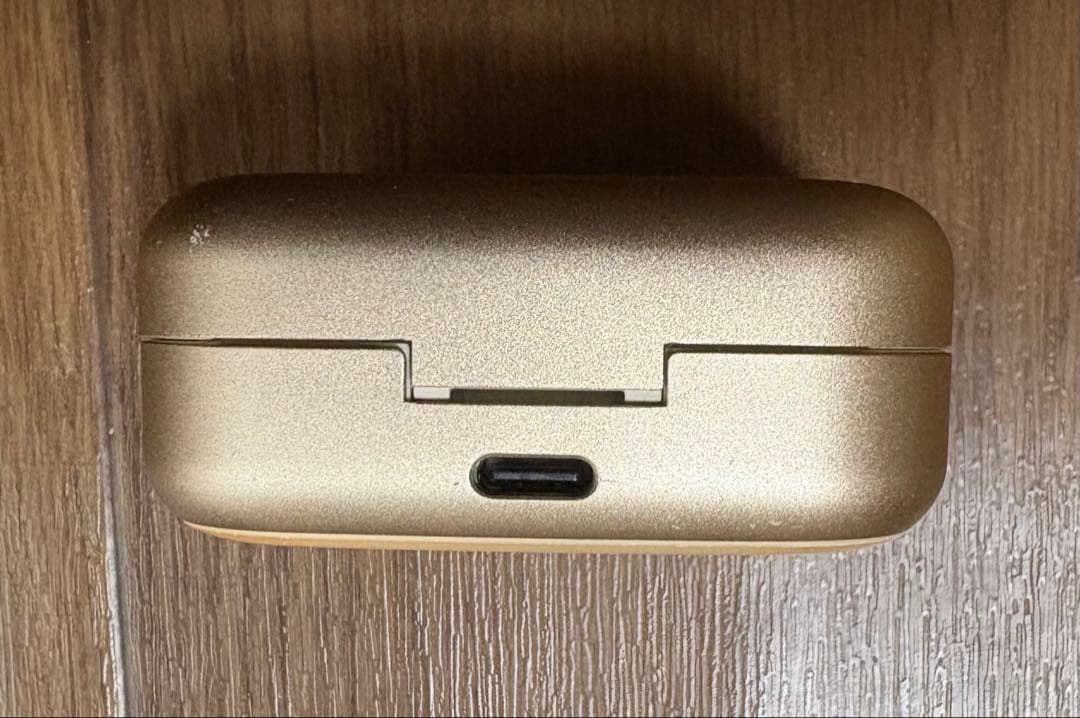 Bang & Olufsen ワイヤレスイヤホン ゴールド