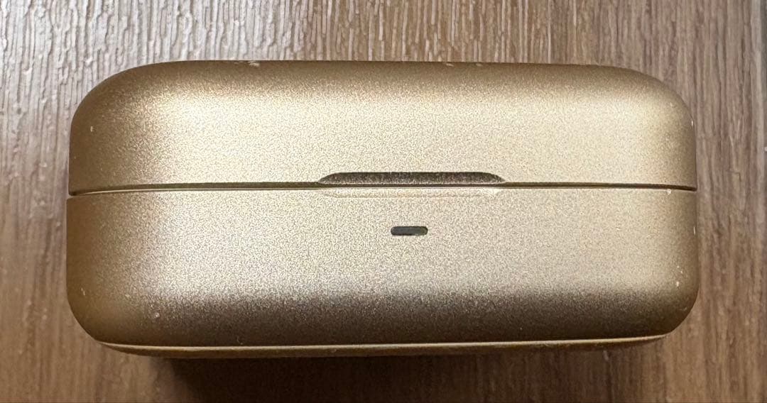 Bang & Olufsen ワイヤレスイヤホン ゴールド