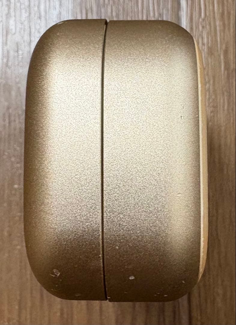 Bang & Olufsen ワイヤレスイヤホン ゴールド