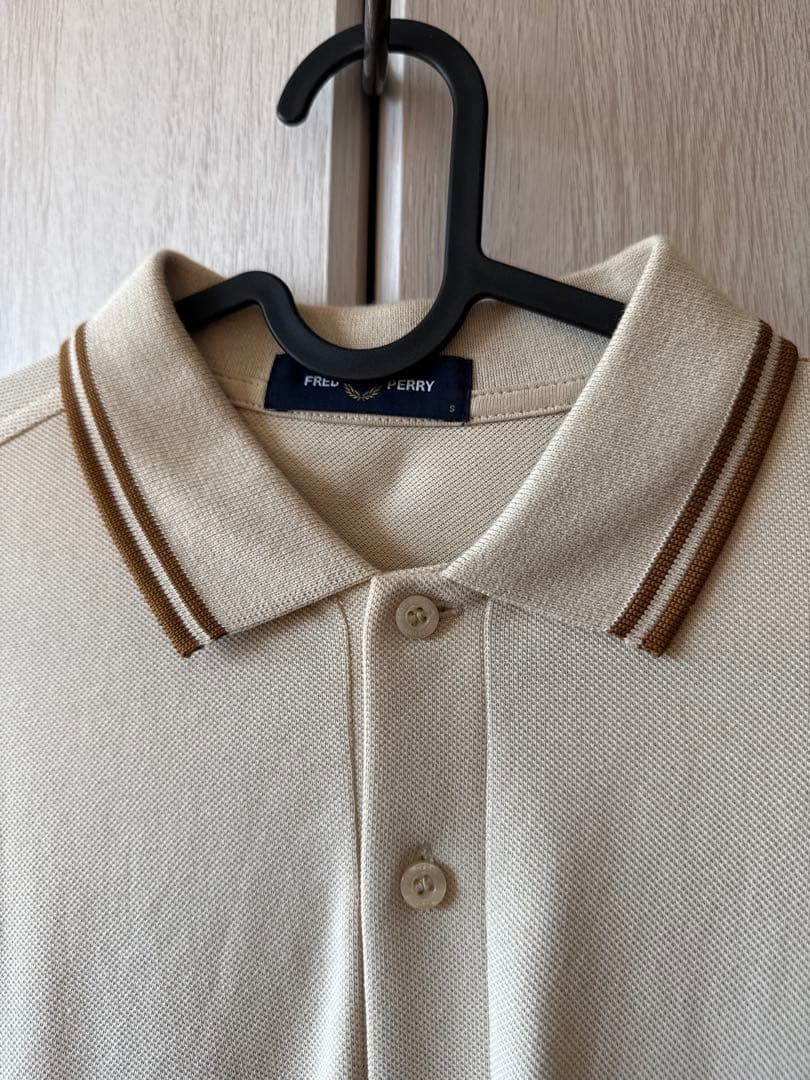 Fred Perry アイボリー長袖ポロシャツS