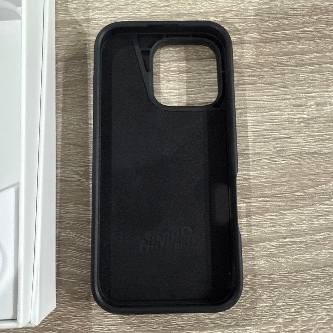 （iPhone16pro）NINJA LABS FLEX POUCH 黒