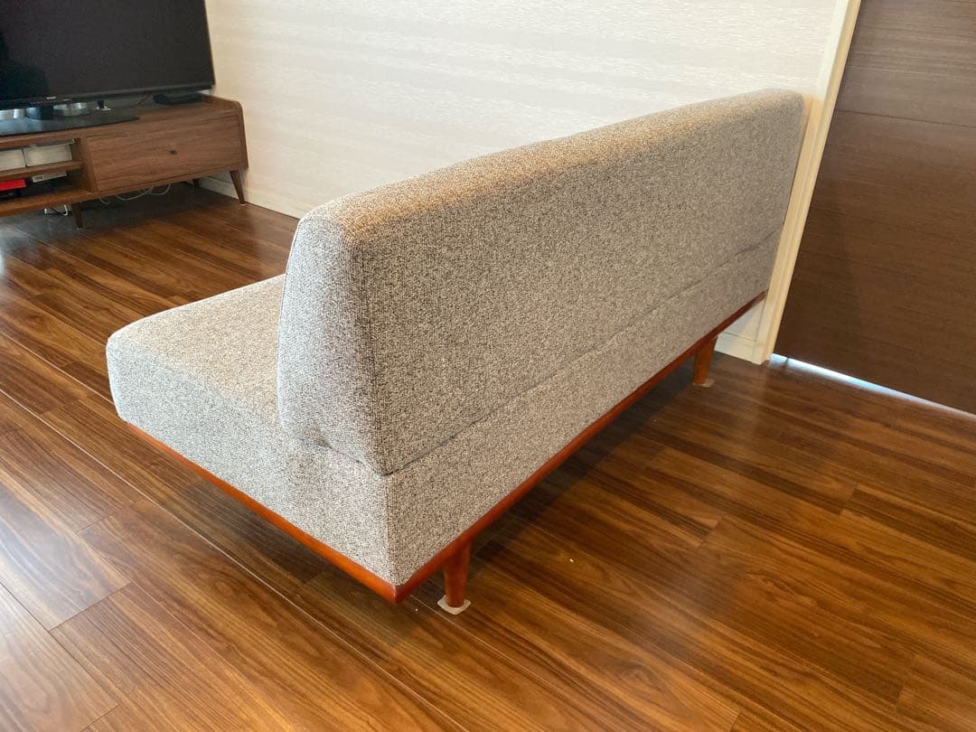 ノーチェ NOCE ソファ8105 (2.5人用ソファ, アイボリー）