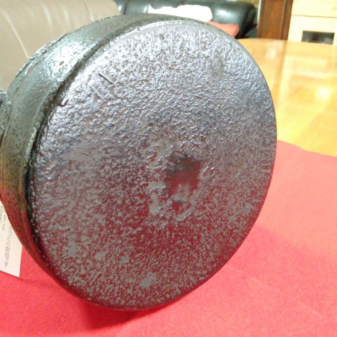 南部鉄器菊唐草紋入　手造り鉄瓶