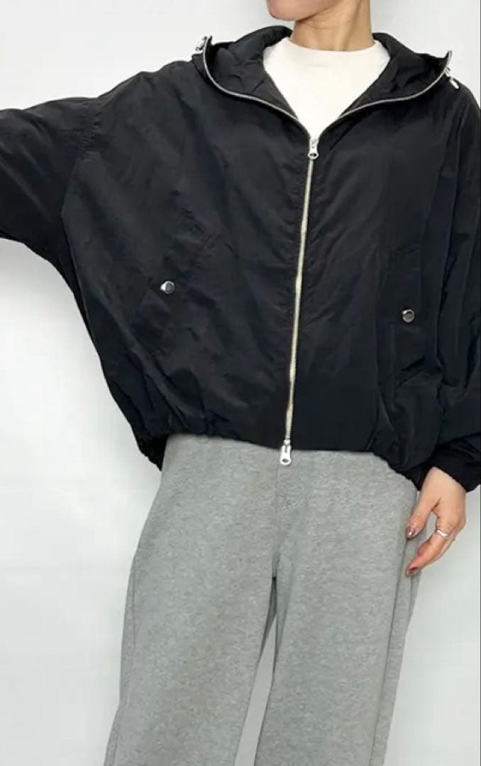 MARGAUX VINTAGE ナイロンジャケット