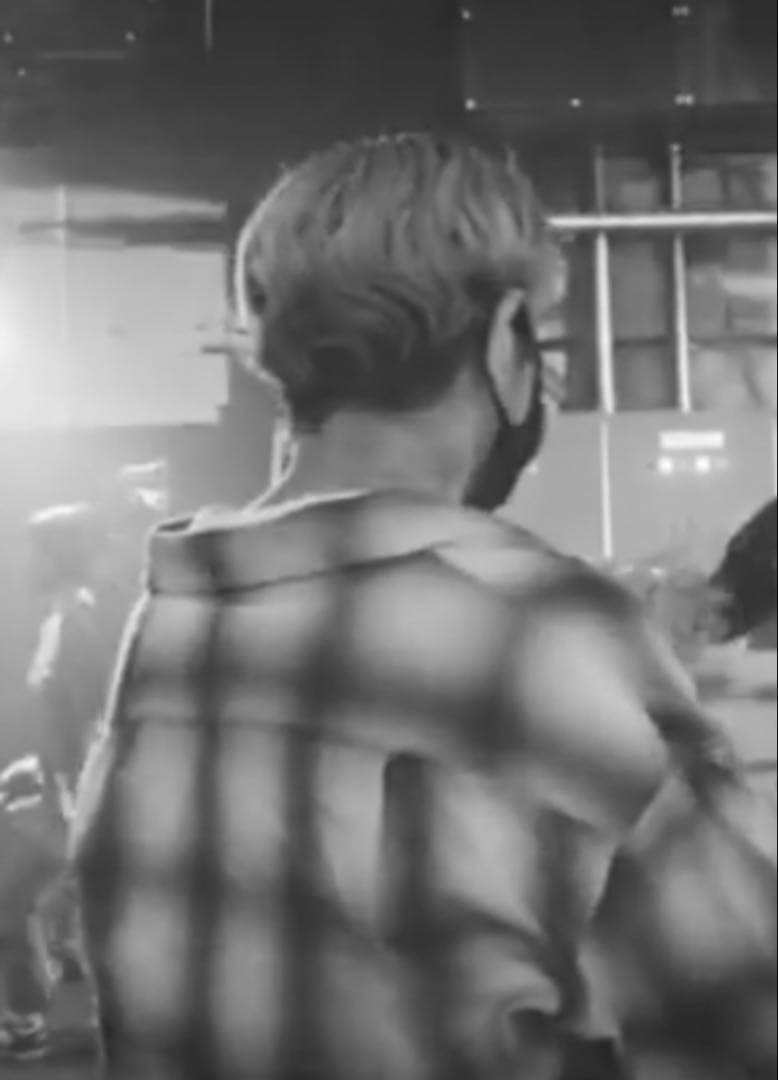 降谷・KJ着　COOTIE ombre check shirt