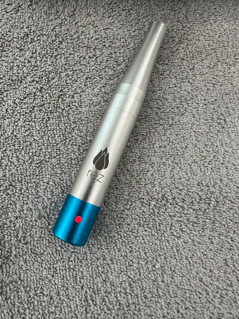 rezenerate 美顔器 アルミケース付き