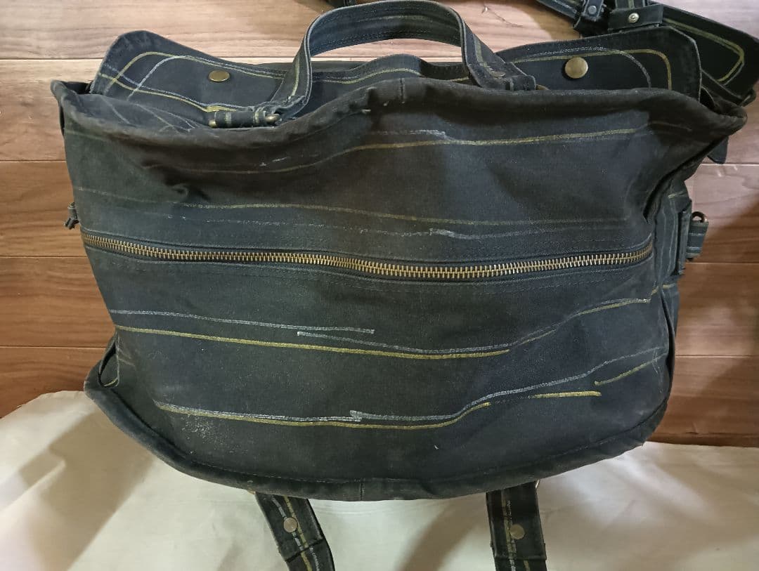 Christopher Nemeth　クリストファーネメス黒の丸型ドラムバッグ