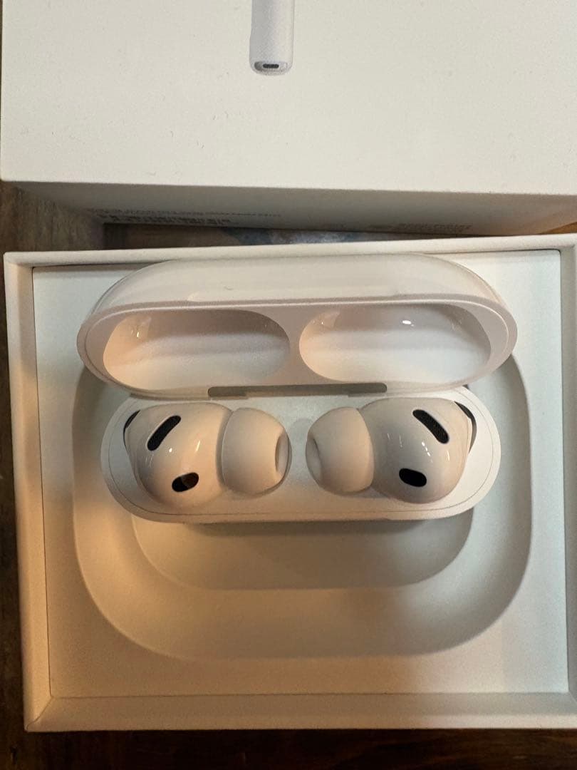 Apple AirPods Pro3本体　12／1購入