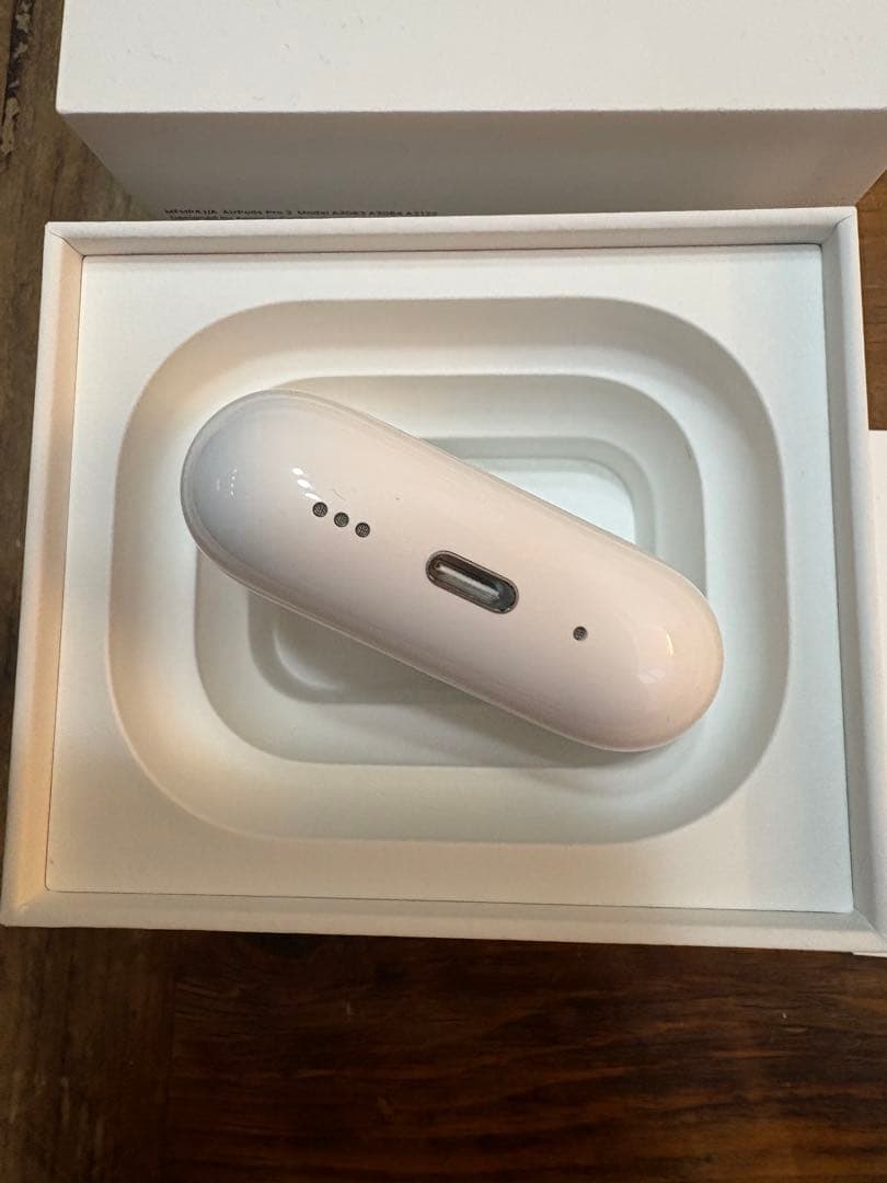 Apple AirPods Pro3本体　12／1購入