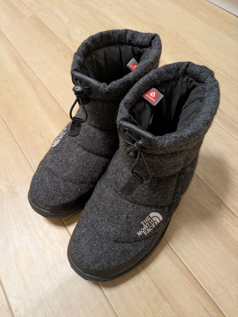 THE NORTH FACE グレーブーツ