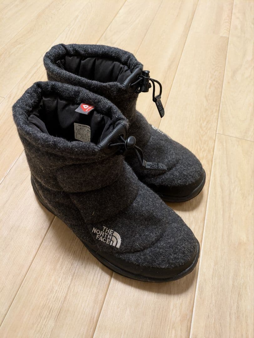 THE NORTH FACE グレーブーツ