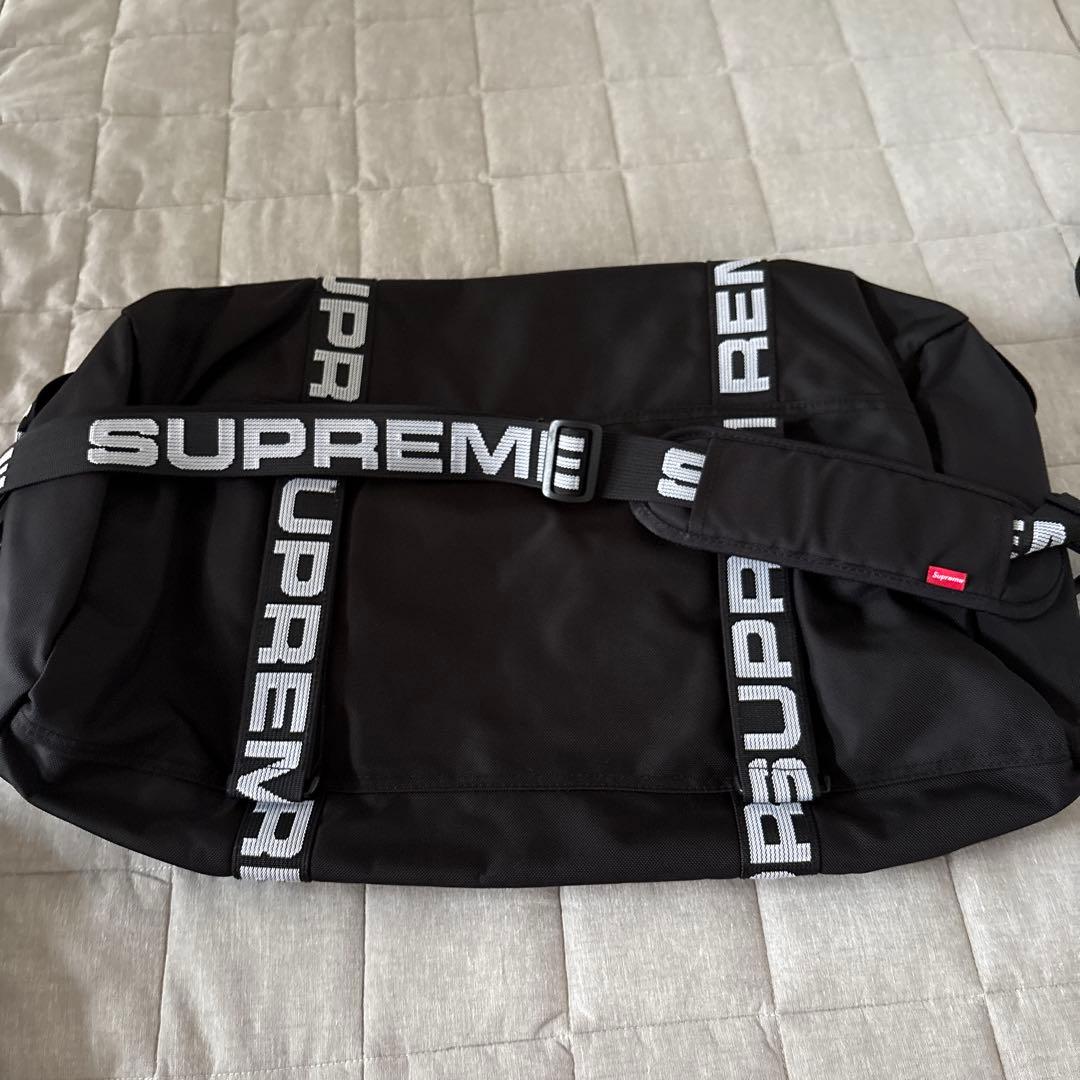 未使用♡Supreme SS18 ダッフルバック 黒