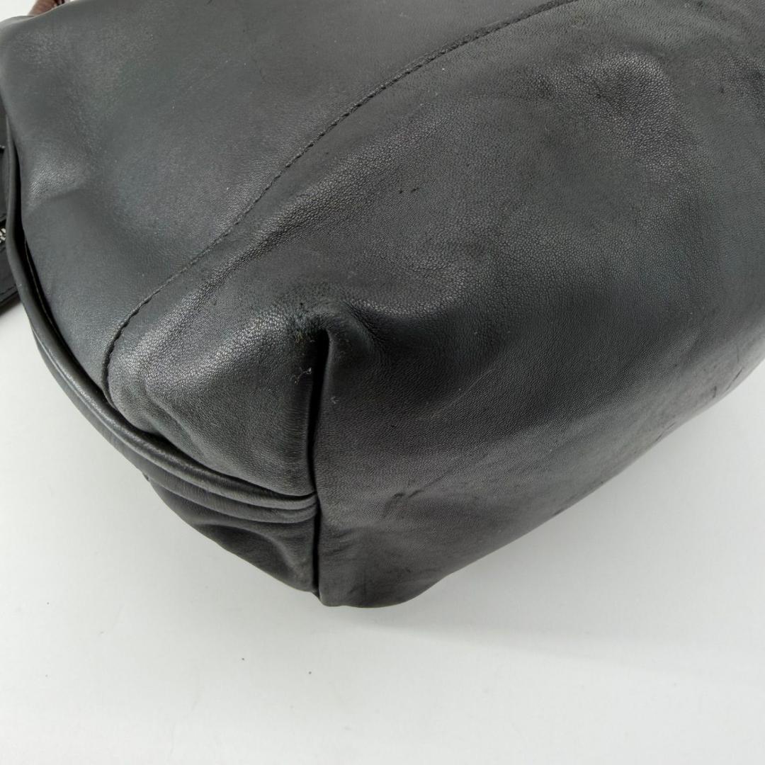 17591✨マルニ ポーチ付き レザー ハンドバッグ ブラック