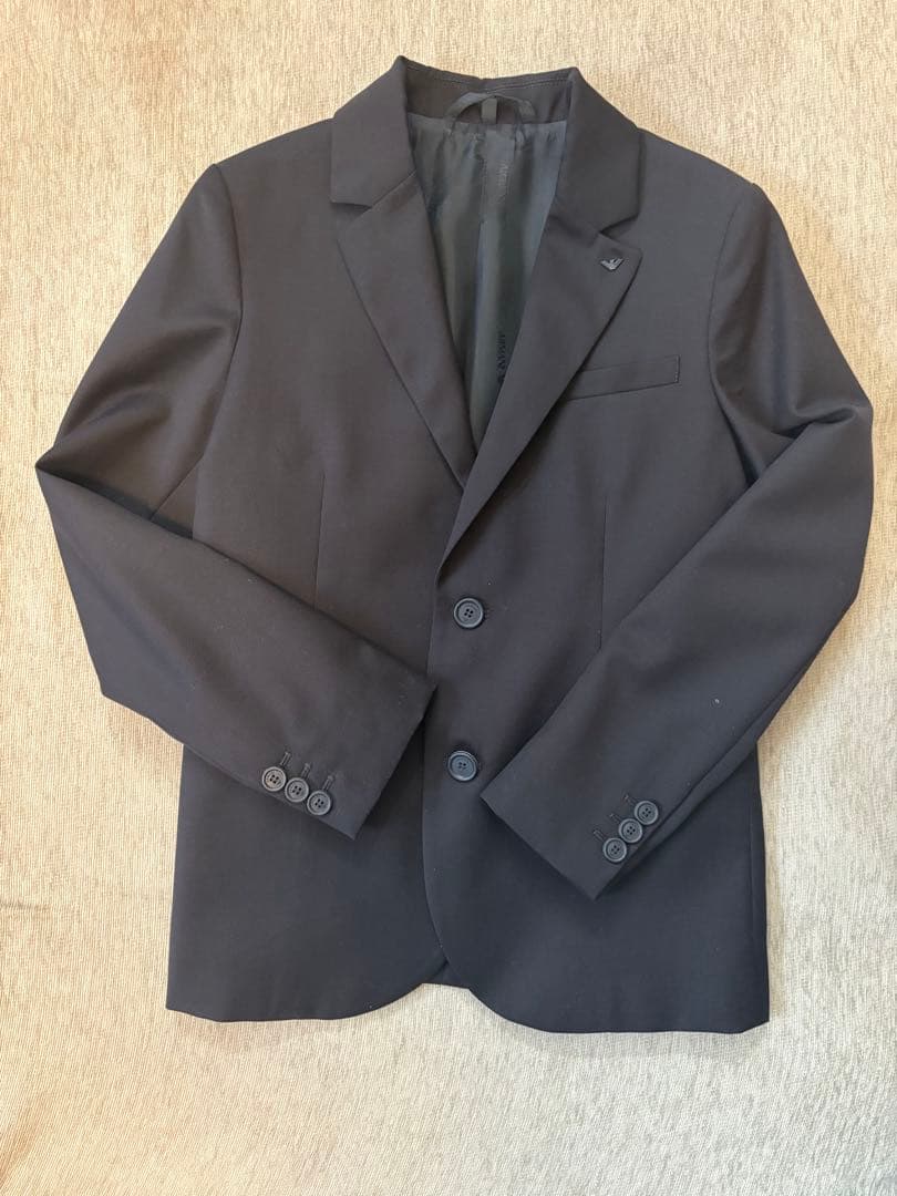 ARMANI セットアップスーツ 卒業式入学式　結婚式　10A 142 140