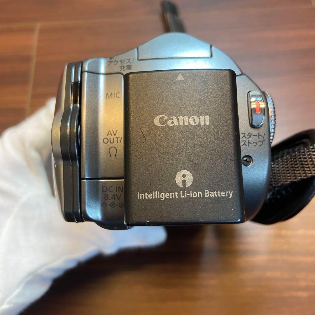 Canon iVIS HF10 ビデオカメラ 1775