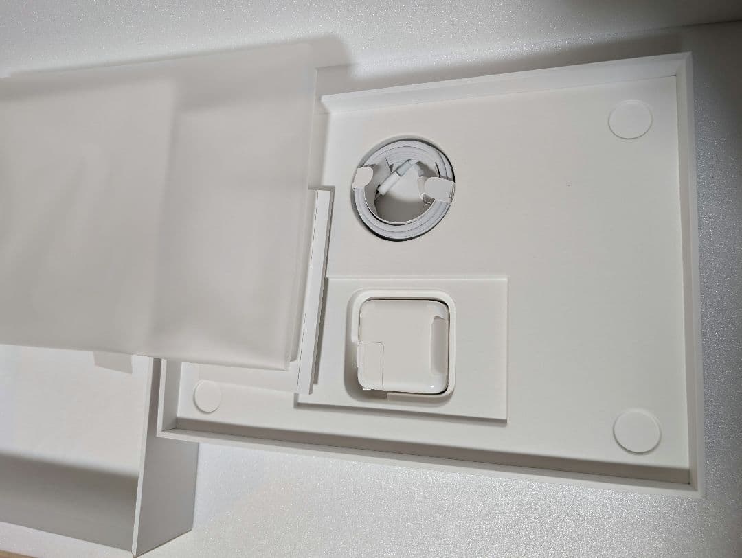 MacBook Air 2019 Retina 13インチ 値下げ交渉可能