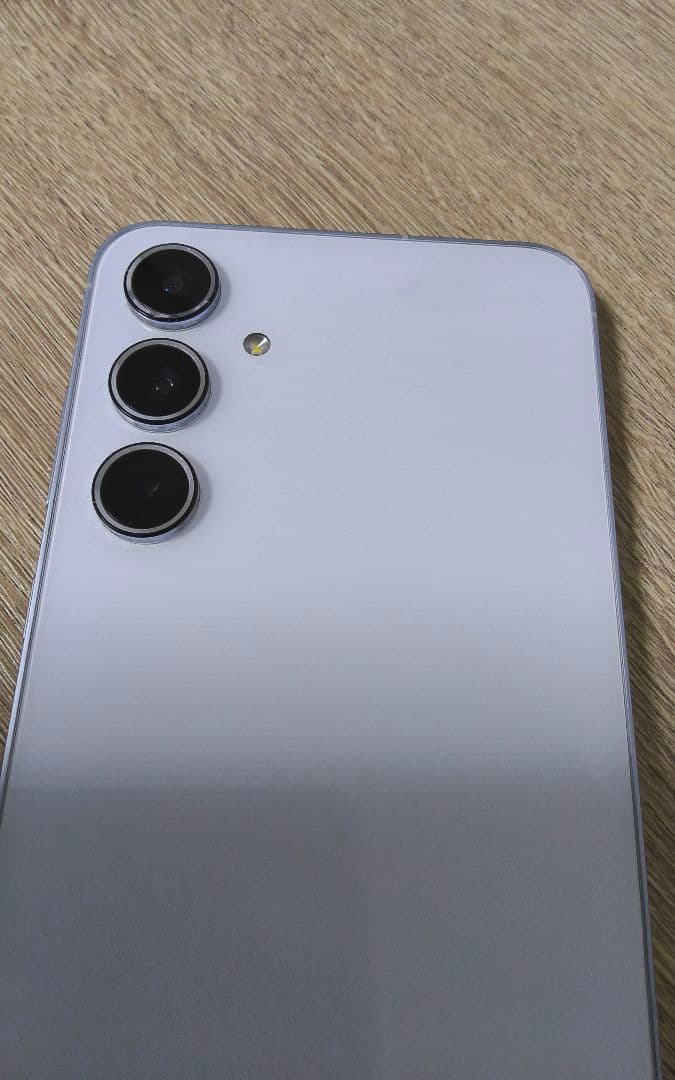 Galaxy A55 12GB＋256GB グローバル版「eSIM非対応」