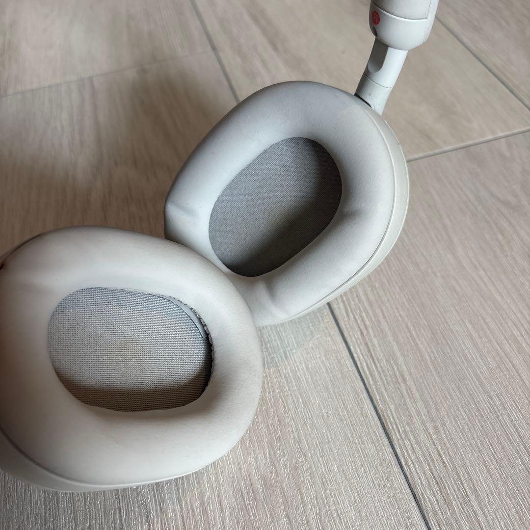 ワイヤレスオーバーイヤーヘッドフォン グレー