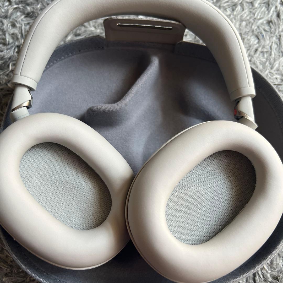 未使用品 WH-1000XM6 プラチナシルバー