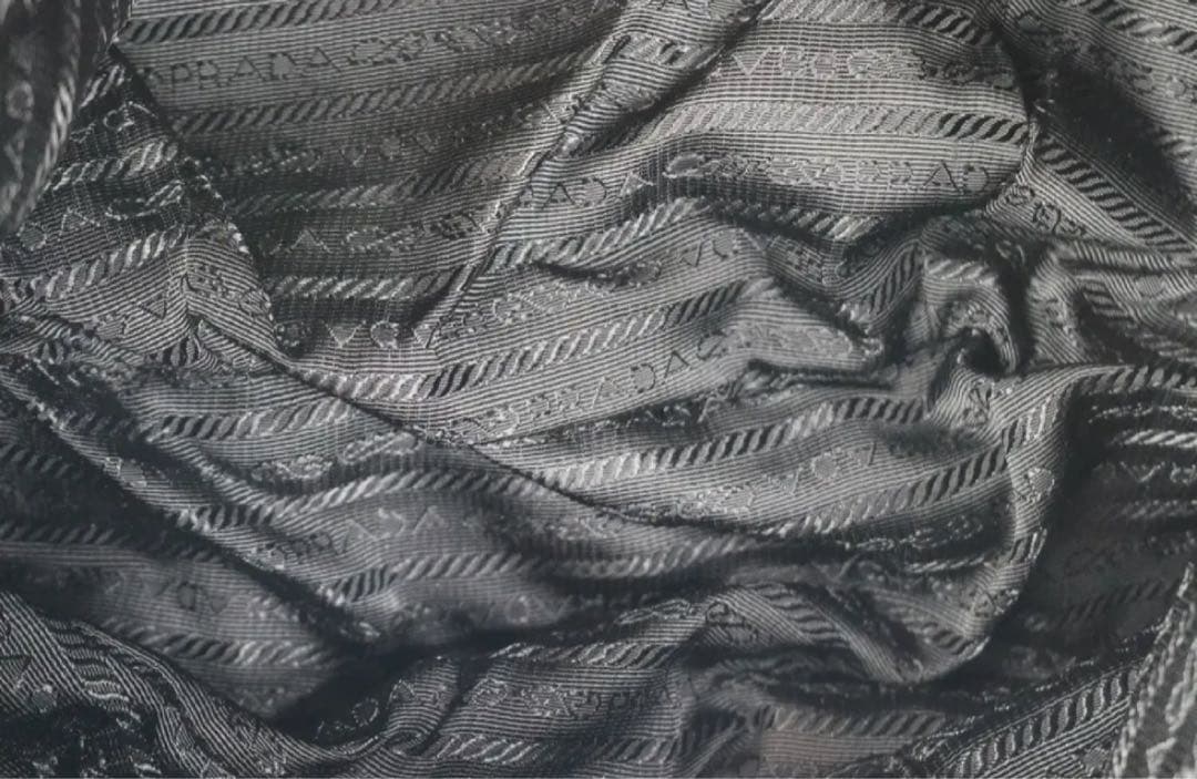 PRADA BR4258 美品　ショルダーバッグ　ブラック