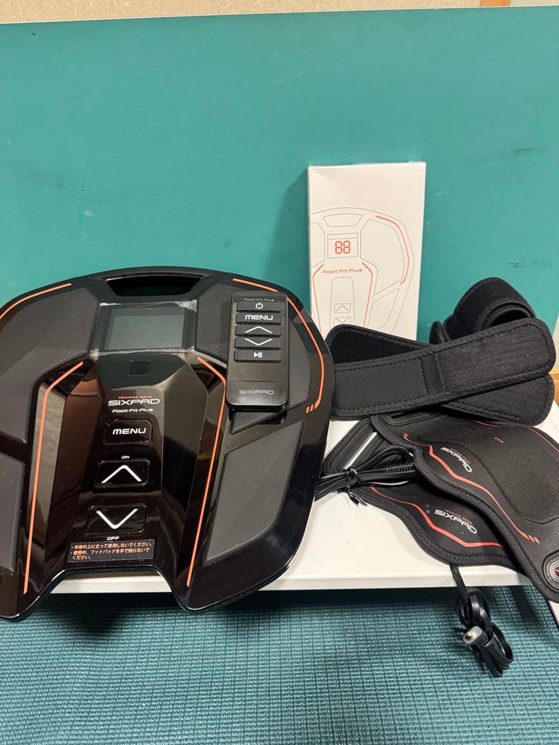 トレーニングギア　SIXPAD フットフィットプラス2