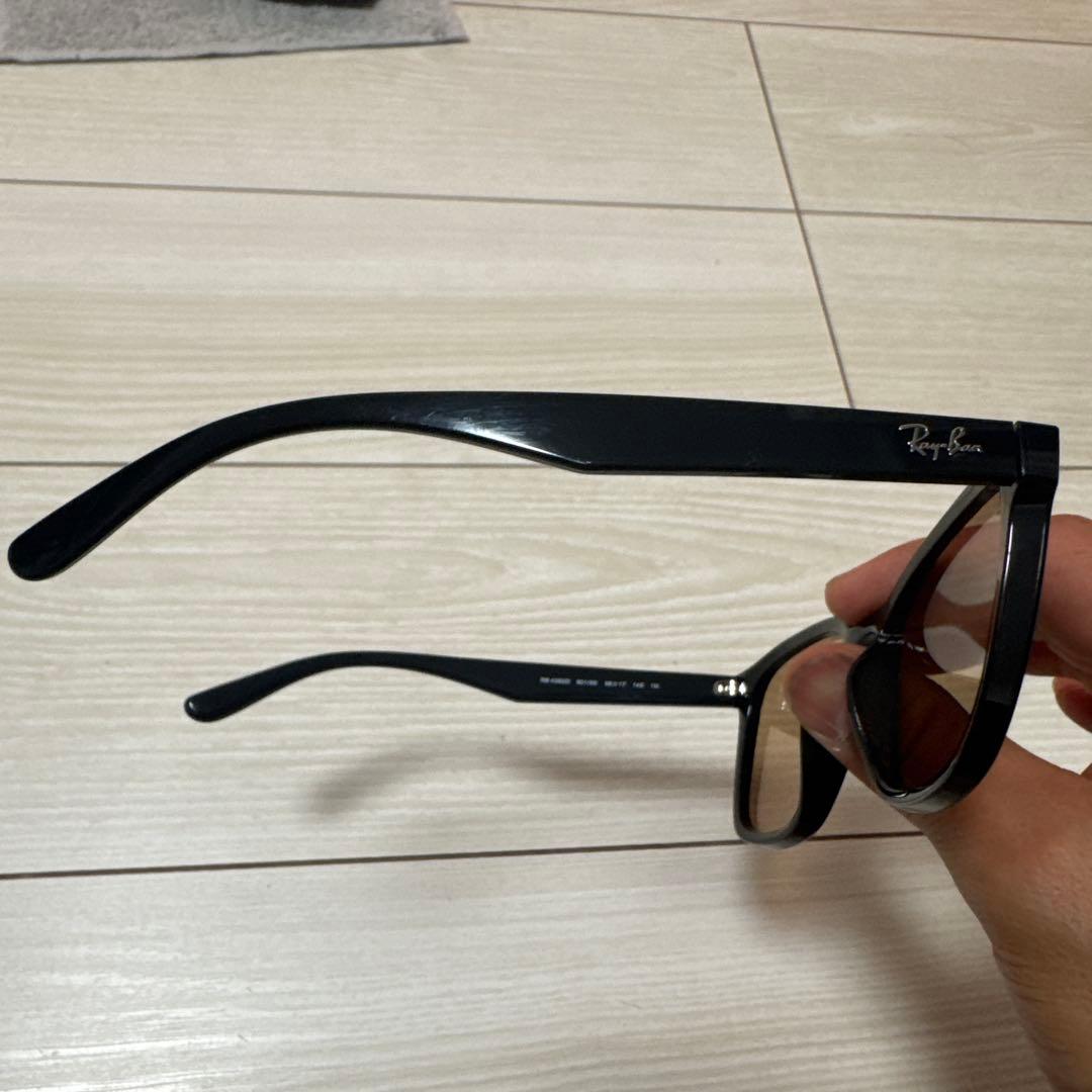 Ray Ban サングラス　RB4392D